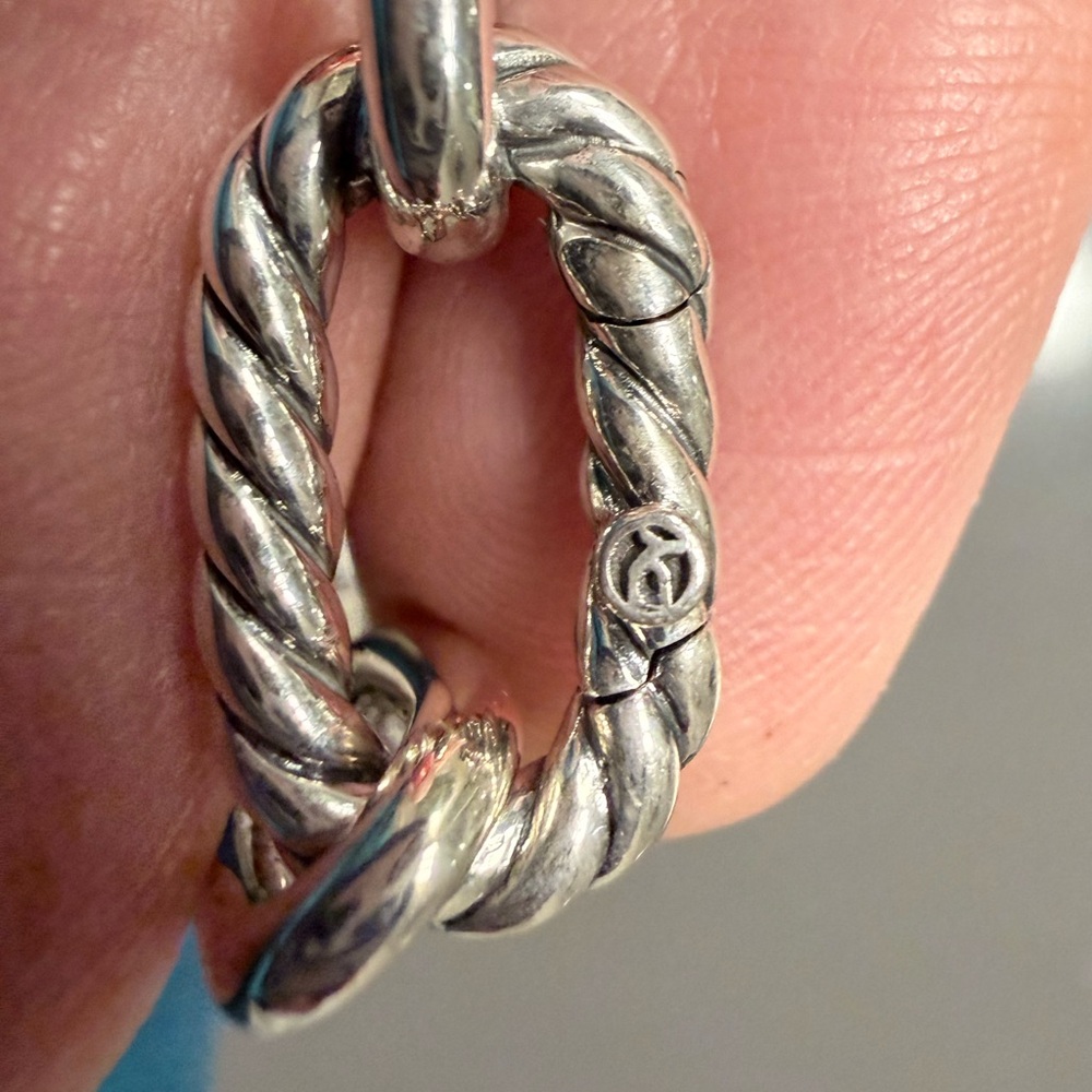 Authentic David Yurman DY Madison Chain Bracelet 8.5 mm Sterling with Gold Link - Picture 5 of 5
